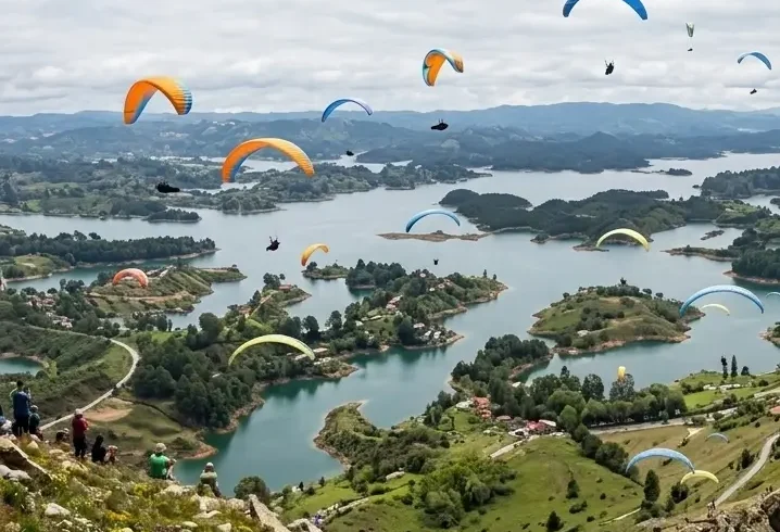 Parapente en guatape-medellin
